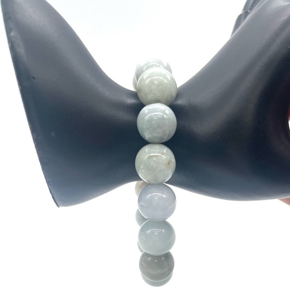 Jewelry - Jade all natural Jade, 10 mm Jade stones stretch Bracelet
